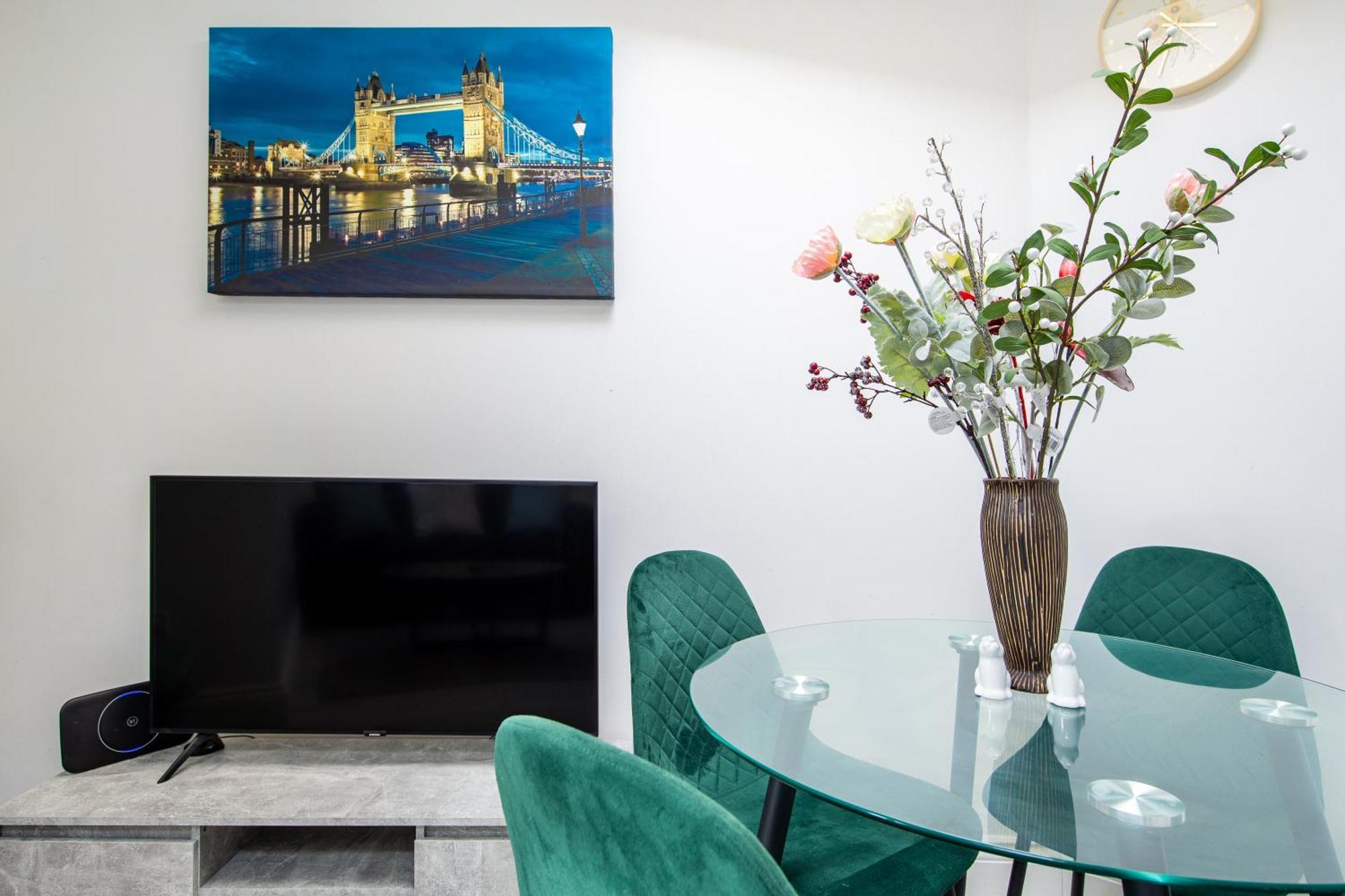 Cosy 1 Bed Apartment With Free Parking Close To Underground Station Zone 2 For Quick Access To Central London Up To 5 Guests 外观 照片
